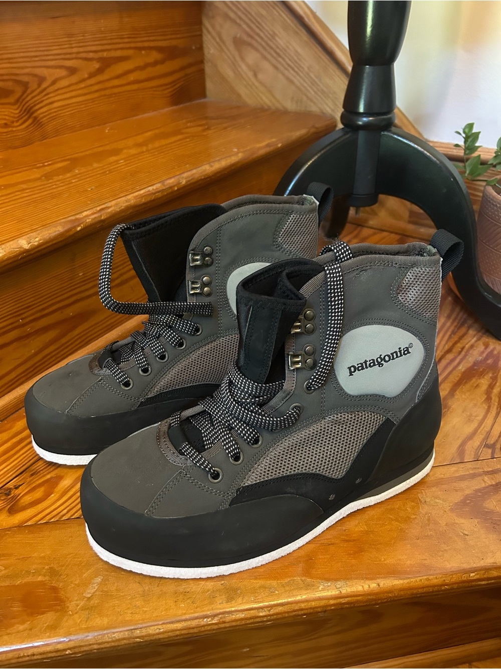 Patagonia Riverwalker fly fishing wading boots black and gray lace up
